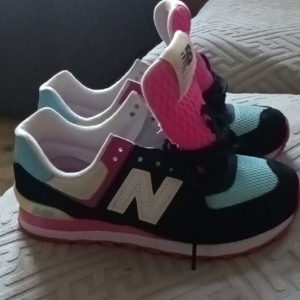 New Balance Kids' Black, Pink, and Blue Sneakers